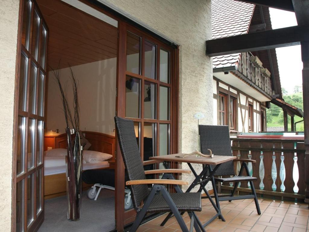 Inn Landgasthof "Zur Gemuetlichkeit" Mombris Экстерьер фото